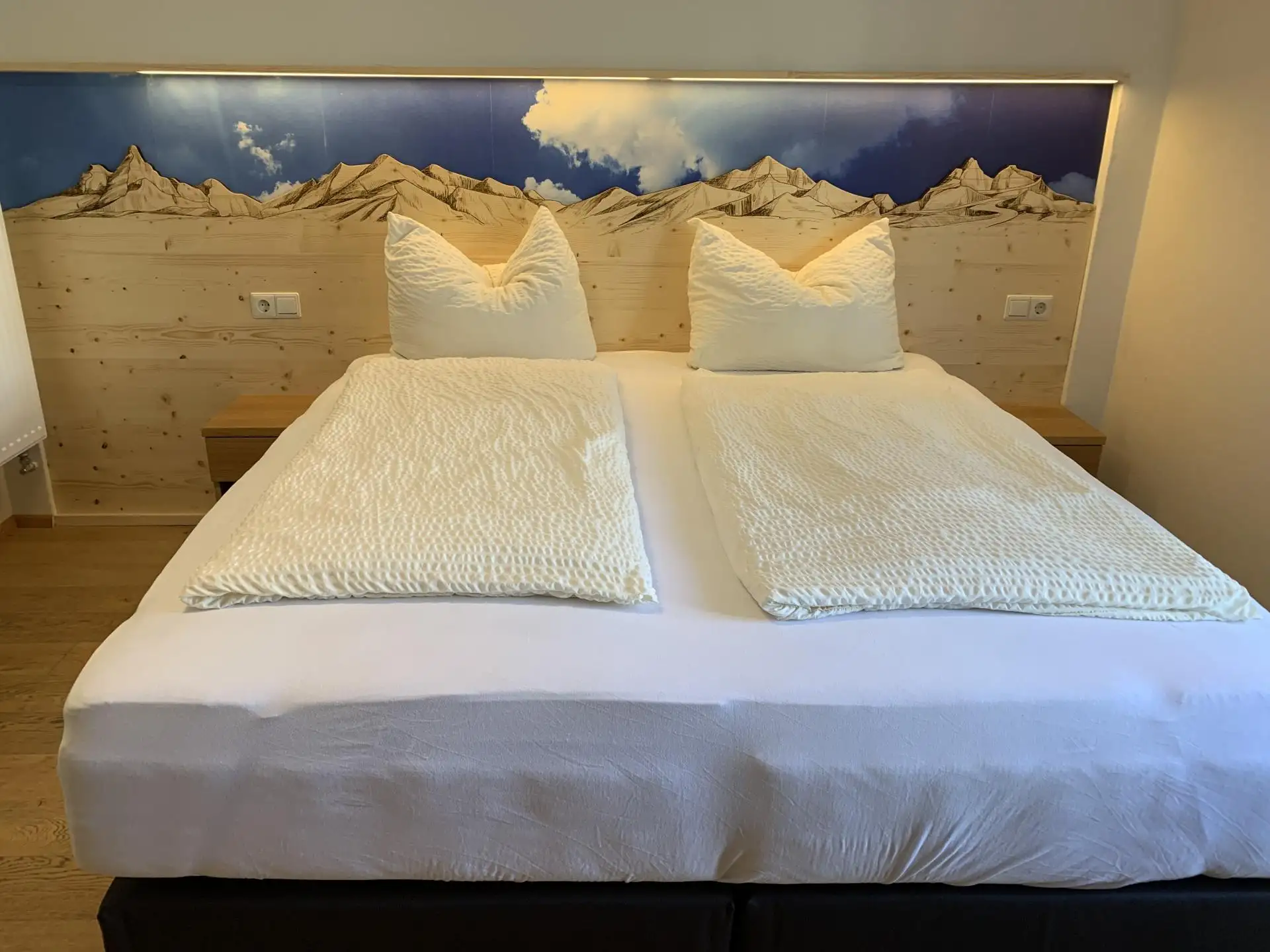 Doppelzimmer mit Balkon (DZ 7b)